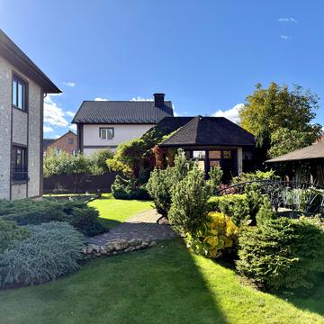 Квіткова вул.