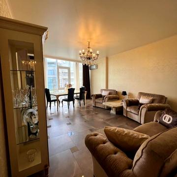 Аркадійське плато вул. (Гагаринське плато), 5/2