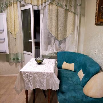 Милославська вул., 47