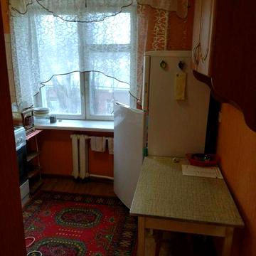 Сдаю 1 - комнатную квартиру  рынок "Колос"