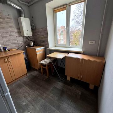 Незалежності вул. (Титова), 22