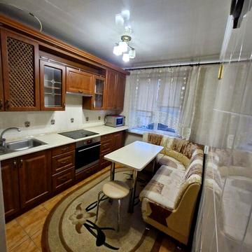 Довгострокова оренда 3к Квартира Марії Литвиненко-Вольгемут (Литвиненка) вулиця