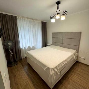 Продаж квартири місто Острог центр міста 3 кімнати з ремонтом