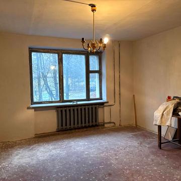 Панаса Мирного вул., 25