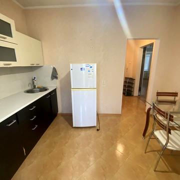 Євгена Чикаленка вул., 59