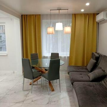 Продам 3-хкомн квартиру в центре