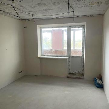 Продається 2- кімнатна квартира за містом