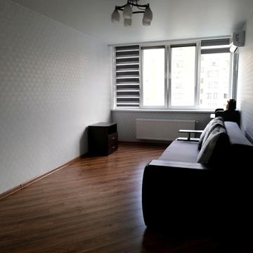 Оксамитова вул., 20