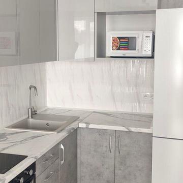 Льва Ландау просп. (50-річчя СРСР), 52