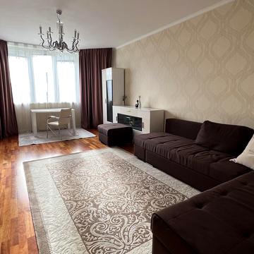 Бориса Гмирі вул., 6