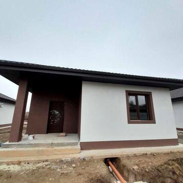 Без комісії, 82м², три кімнати, під чистове оздоблення, 4 сотки