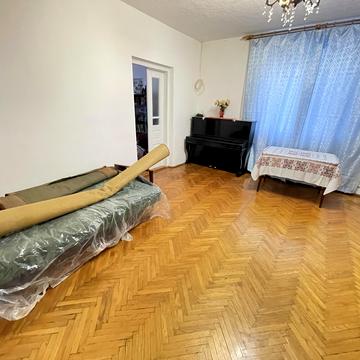 Микулинецька вул., 50