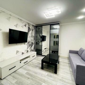 Оренда довгострокова 1к Центр