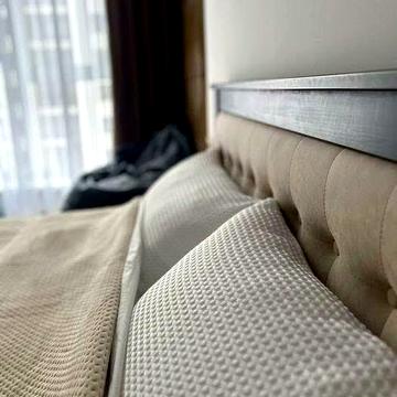 Подільська вул., 10/1