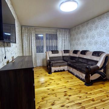 Крошенська вул., 49