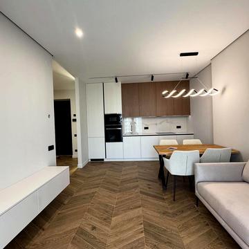 Тиводара Легоцького вул., 80