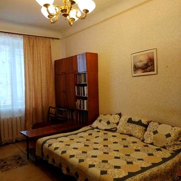 Здається 2-кімнатна квартира на вул. Петропавлівська