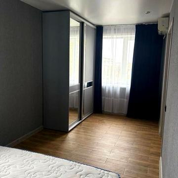 Здам 2-ком квартиру Центр-Горветка. м. Павлоград.