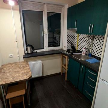 2кімн газова колонка меблі техніка центральний район