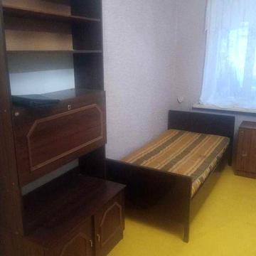 Сдам 2 ком. на Подоле, ул Панянка, частично, меблирована.