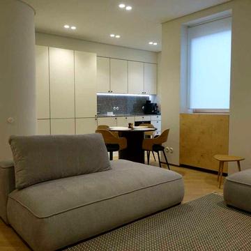 ЦЕНТР ЛЬВОВА. Перша Здача! Авторський Ремонт. СВІТЛО НЕ ВИМИКАЮТЬ!!!