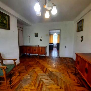 Без комиссии! Продам 3 квартиру по ул Почтовая д.159 ост. Малый рынок