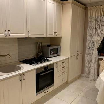 Квартира Боярка! З індивідіальним опаленням, з технікою та меблями.