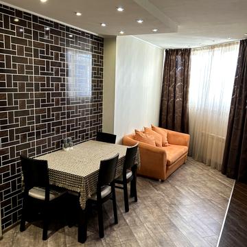 Срібнокільська вул., 22