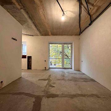 Купите квартиру в центре на Сичевых Стрельцов, 19, в районе С.Храброго