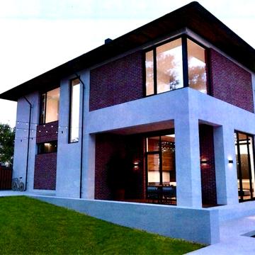 Совиньон. кооп. Восход. Центральная аллея. Дом 550кв.м. К морю 200м.