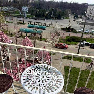 Бульвар Шевченко !  Аренда 2х ком.кв с 12.11