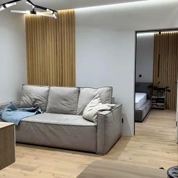 Микільсько-Слобідська вул., 4