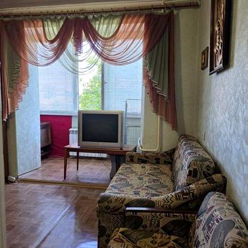 Здаю однокімнатну квартиру вул. Космонавтів відмінний стан