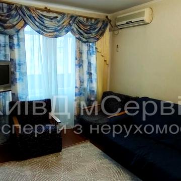 Миропільська вул., 3