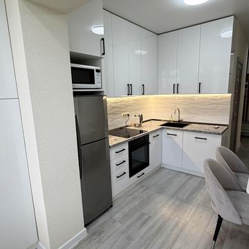 Таврійська вул., 17-А