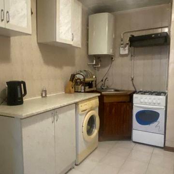 Сдаю 2к в Центре с видом на Соборную