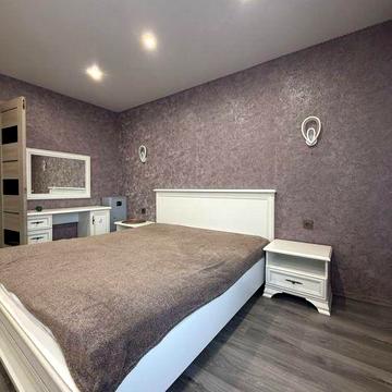 Оренда 2-кімнатної квартири в центрі ( Київської)