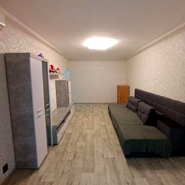 Оренда 3х кімнатної квартири, вул. Нарбутівська 187