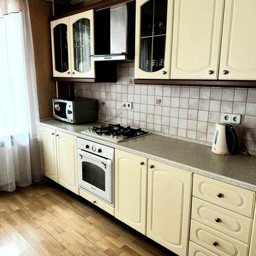 Довгострокова Оренда 3к.кв Центр. 1-ша аптека. 12 000 грн