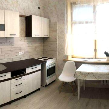 Продам квартиру, метро Центральный рынок