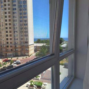 Сдам долгосрочно  1 квартиру в жк Новый берег.