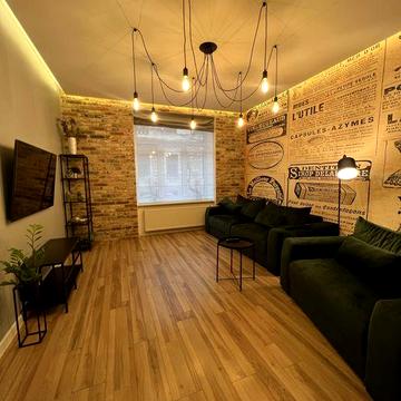 2-к квартира біля Кобилянськоі