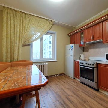 Драгоманова вул., 8-А