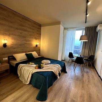 Кадетський Гай вул., 10