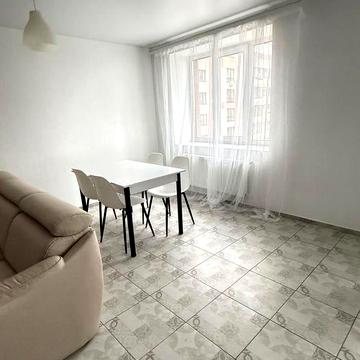 Оренда квартири 66,8 кв.м. Варшавський мікрорайон