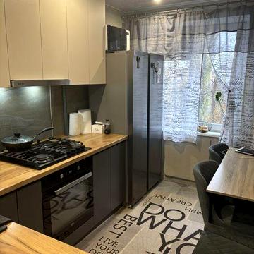 Продам Соцмісто 3-х