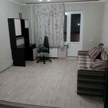 Деміївська вул., 35