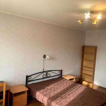 Ясинуватський пров., 11