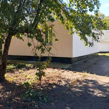 Продаж будинку в селі Вільшанка