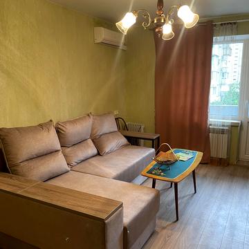 Архітектора Вербицького вул., 24